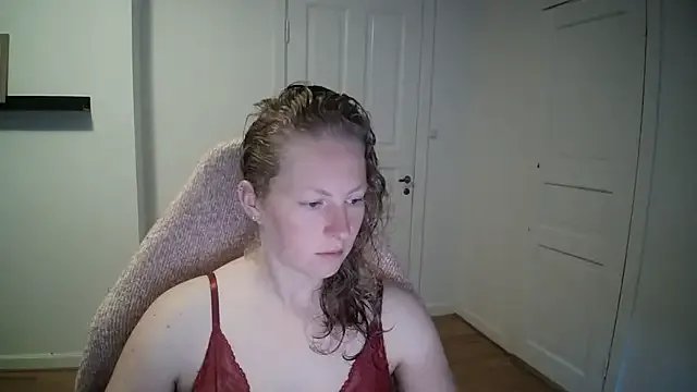 Freechat Girlnina-1995 on StripChat