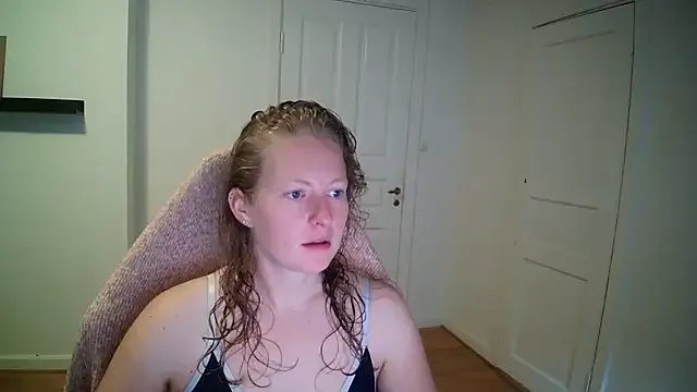 Freechat Girlnina-1995 on StripChat