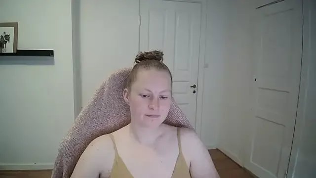 Freechat Girlnina-1995 on StripChat