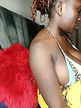 Freechat Golden_diver on StripChat