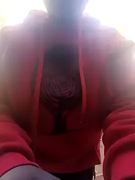 Freechat Golden_diver on StripChat