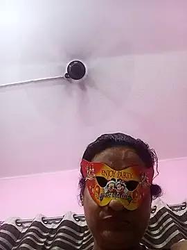 Freechat Gullapi on StripChat