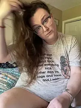 Freechat HTXBELLE on StripChat