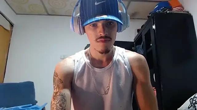 Freechat imsammytop on StripChat