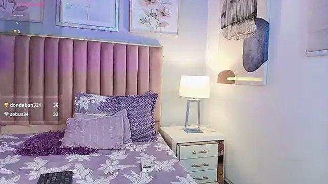 Freechat JasmineRoss_1 on StripChat