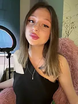 Freechat Kimsweet7 on StripChat