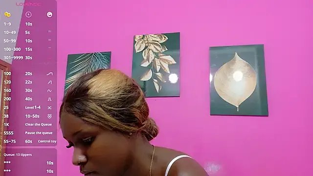 Freechat kinkyandsavage on StripChat