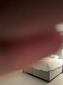 Freechat KirstieVegas on StripChat