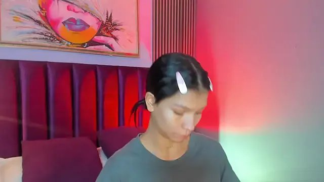 Freechat LauraAristizabal on StripChat