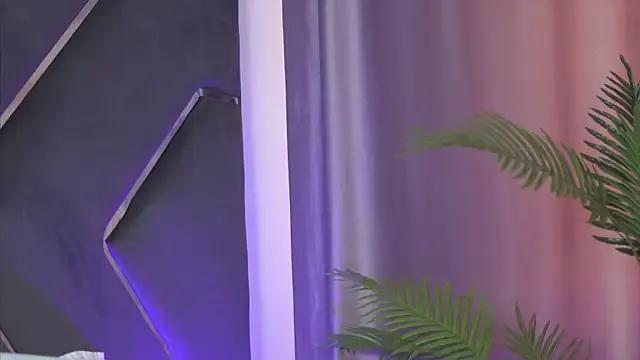 Freechat LilaRoses on StripChat