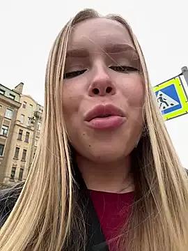 Freechat Liza_risky on StripChat