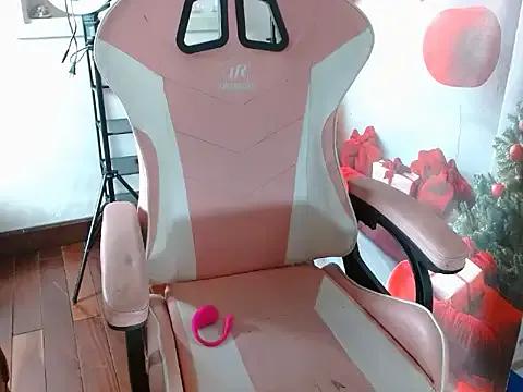 Freechat lolibaby on StripChat