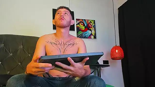 Freechat louis_bcasta1 on StripChat