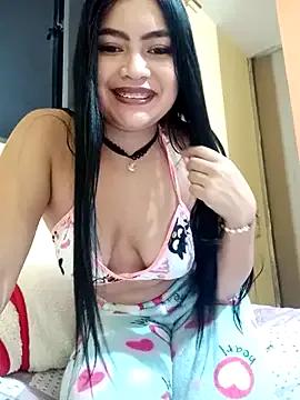 Freechat LunaaRosse on StripChat