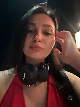 Freechat lunalovelee on StripChat