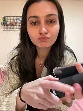 Freechat lunalovelee on StripChat