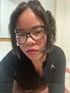 Freechat LunaSrodriguez on StripChat