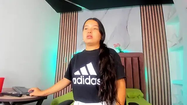 Private LunaWiill_ on StripChat