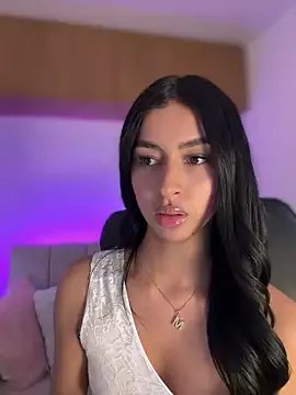 Freechat maddy_bronw_ on StripChat