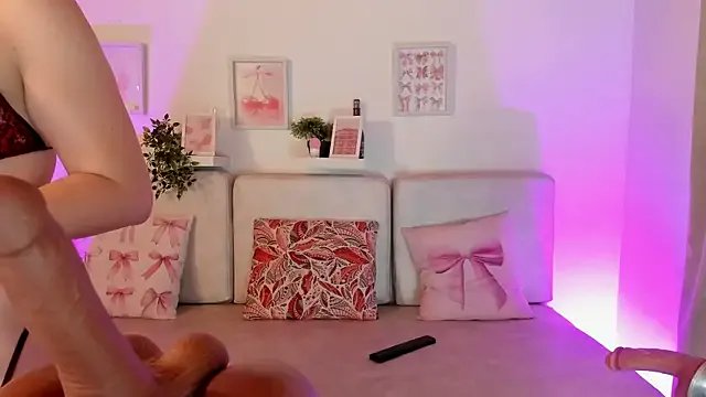 Freechat Malka_Burning on StripChat