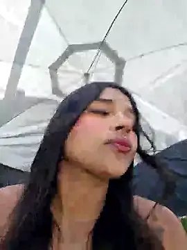 Freechat Mariangel_11 on StripChat