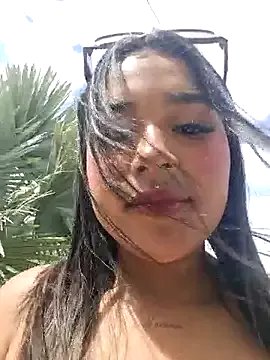 Freechat Mariangel_11 on StripChat