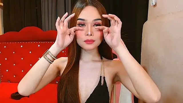 Freechat martafoxx on StripChat