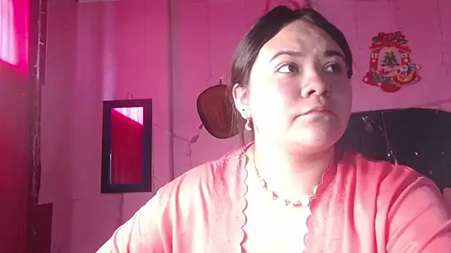 NikkiRous_ on StripChat 