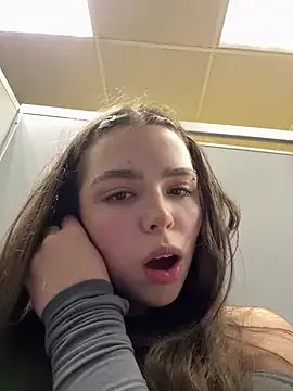 Freechat pantyless on StripChat