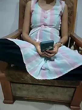 Freechat Riya_baby02 on StripChat