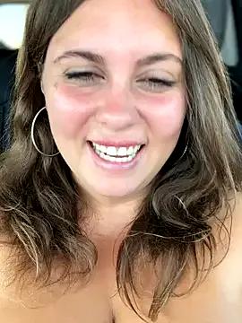 Freechat Samantha_official on StripChat