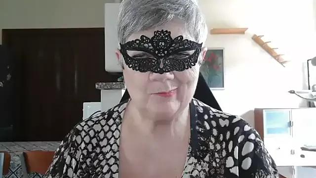 Freechat simona60 on StripChat