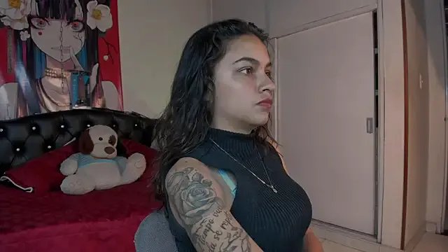 Freechat Skylovershot on StripChat