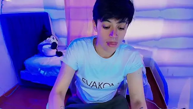 Freechat spicyferny on StripChat