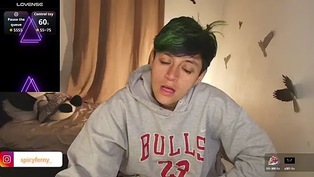 Freechat spicyferny on StripChat