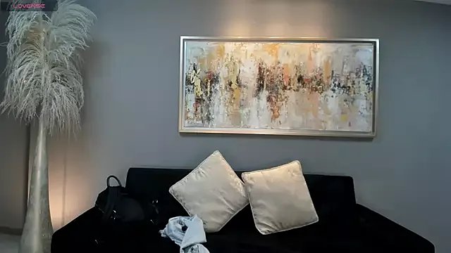 Freechat SunnyRivers on StripChat