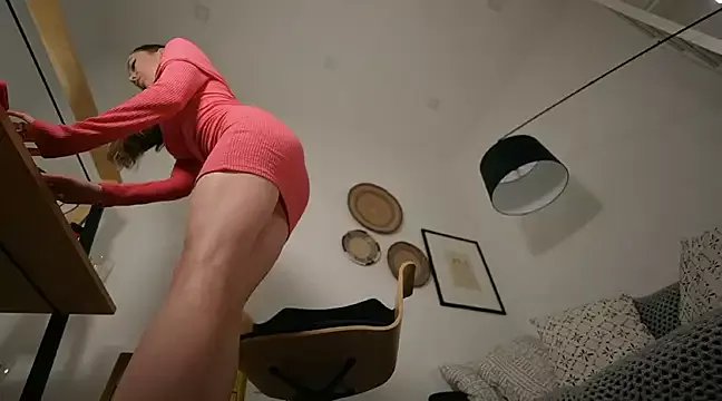 Freechat supreme_dominatrix on StripChat