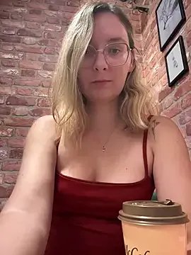 Freechat The_Snowwhitee on StripChat