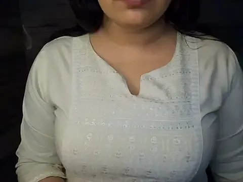 Freechat Trezza on StripChat