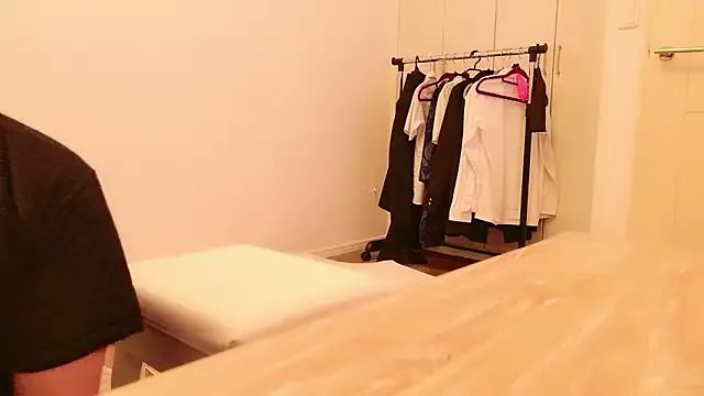 Freechat undo-busoku69 on StripChat