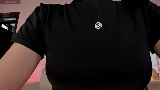 Freechat ViolettHansson on StripChat