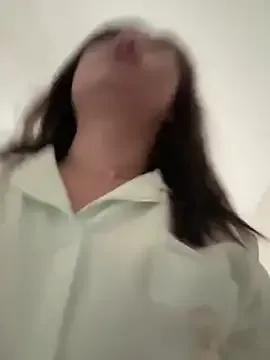 Freechat xixi_mm on StripChat