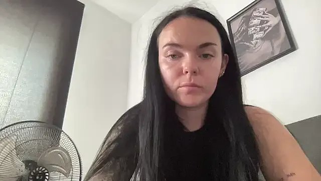 Freechat YorkshireGirly on StripChat