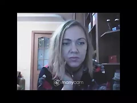 Freechat YourQueenX on StripChat