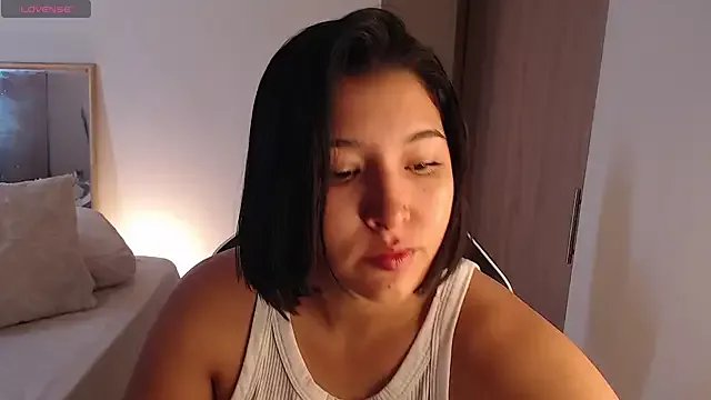 Freechat Zetrionn on StripChat