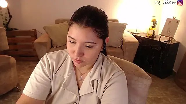 Freechat Zetrionn on StripChat