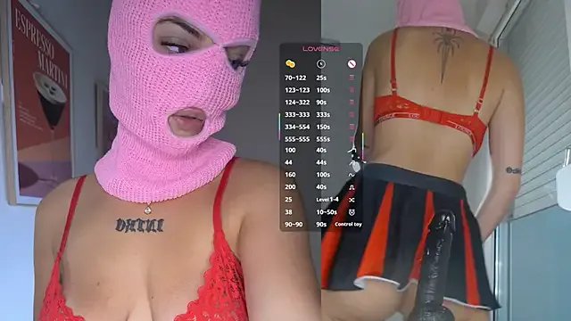 Freechat zoeypink on StripChat